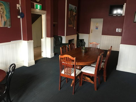 Royal Exchange Hotel - Accommodation Brunswick Heads 3