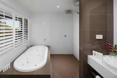 Rydges Adelaide - Accommodation Brunswick Heads 2