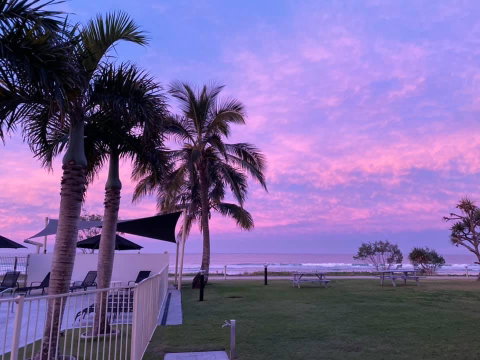 San Simeon Beachfront Apartments Tugun - Accommodation Brunswick Heads 2
