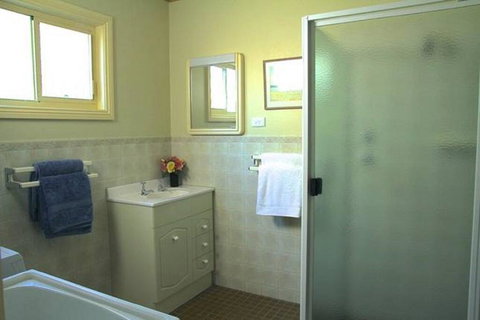 Schoolhouse Cottage American River - Accommodation Brunswick Heads 0