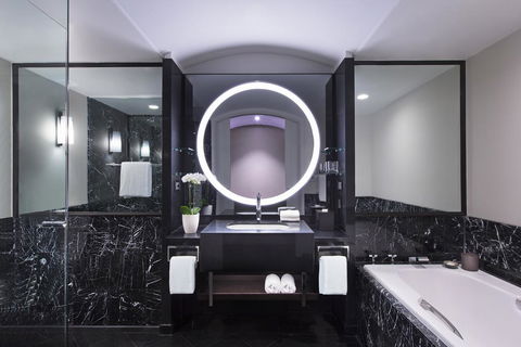 Sheraton Grand Sydney Hyde Park - Accommodation Brunswick Heads 1