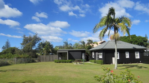 Shirley Street Beachhouses - Accommodation Brunswick Heads 2