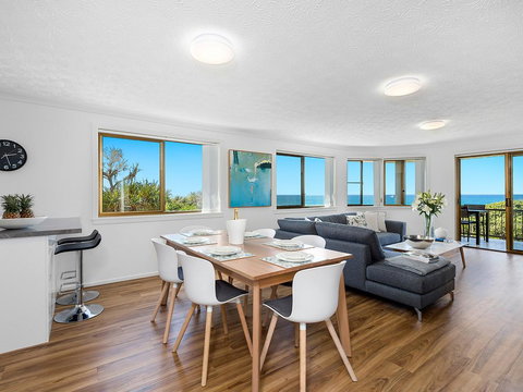 Shoreline Six With Ocean Views To See The Whales - Accommodation Brunswick Heads 3