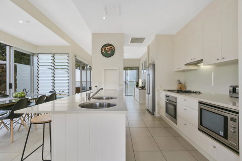 Silver, Sunrise Beach - Accommodation Brunswick Heads 3