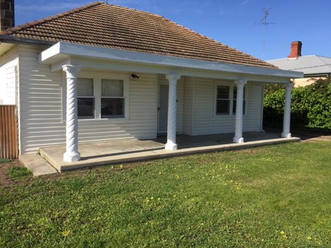 Smith Street Cottage Naracoorte - Accommodation Brunswick Heads 0
