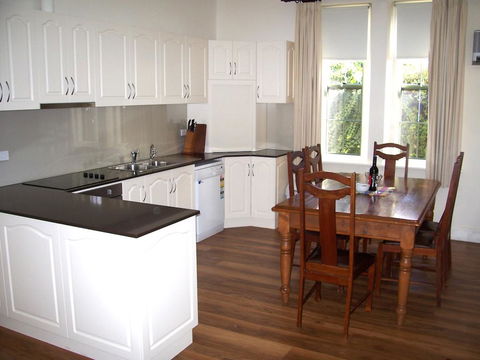 Smith Street Villa Naracoorte - Accommodation Brunswick Heads 2