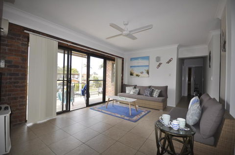 Smooth Sailing - Accommodation Brunswick Heads 2