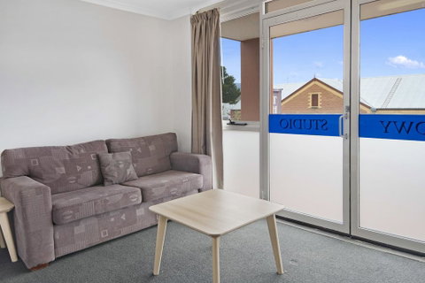 Snowy Studio - Jindabyne - Accommodation Brunswick Heads 3