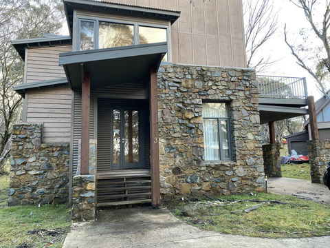Sonoma Chalet - Accommodation Brunswick Heads 0