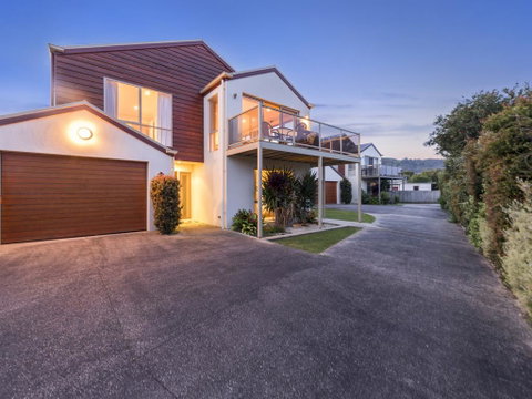Sound Of The Sea - Accommodation Brunswick Heads 0