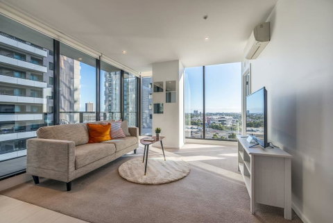 Southbank 2 Bed Apartment With View Next To Crown - Accommodation Brunswick Heads 1