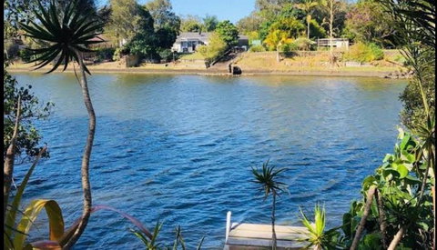 Spacious 2 Bedroom Beach Side Apartment - Close To Shopping Centre With Coles, Health Food Shop, Sushi, Pizza, Cafes, Hairdresse - Accommodation Brunswick Heads 0