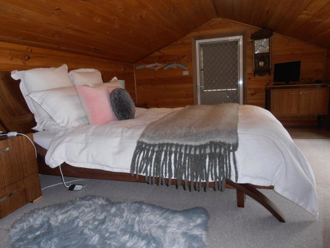 Springmead Rustic Cabin - Accommodation Brunswick Heads 2