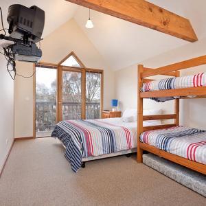 Square Bear-DPA - Accommodation Brunswick Heads 2