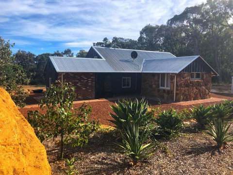 Standing Stone House - Accommodation Brunswick Heads 0