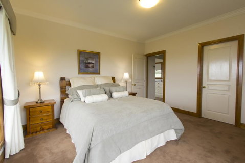 Stay Bathurst - Accommodation Brunswick Heads 0