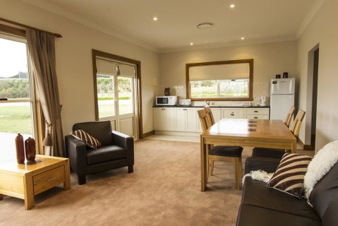 Stay Bathurst - Accommodation Brunswick Heads 1