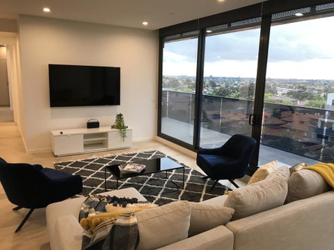 StayCentral Essendon Escape Sub-penthouse - Accommodation Brunswick Heads 0