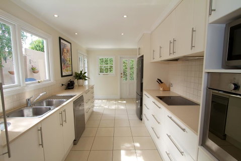 Strahan House - Accommodation Brunswick Heads 2