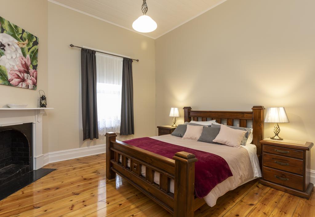 Sedan SA Accommodation Brunswick Heads