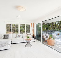 Stunning Oceanview Retreat Between Beach and Bush - Accommodation Brunswick Heads