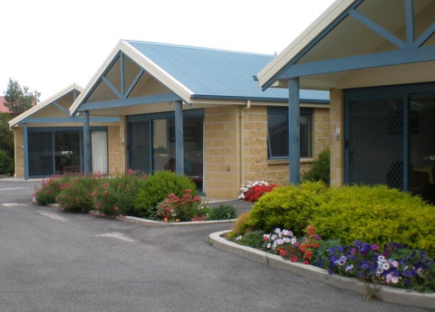 Summers Rest Units - Accommodation Brunswick Heads 0