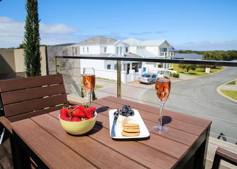 The Beach House At Bayside - Accommodation Brunswick Heads 0