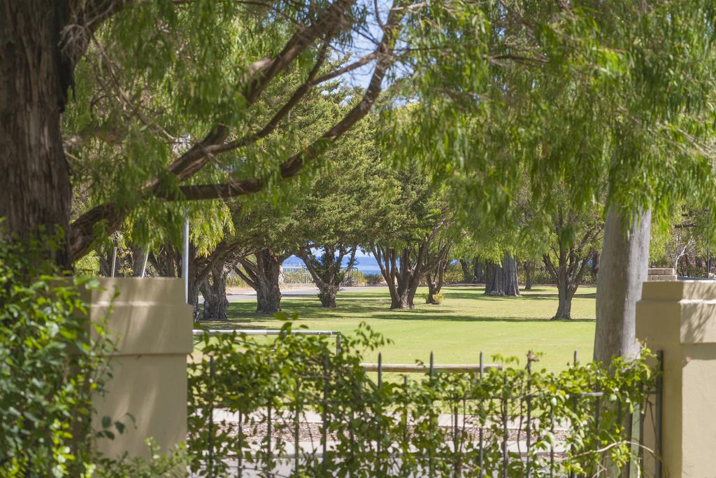 Busselton WA Accommodation Brunswick Heads