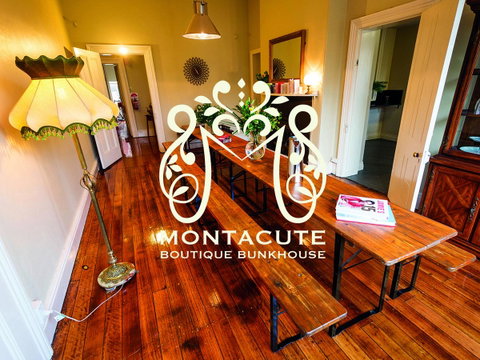 Montacute Boutique Bunkhouse - Accommodation Brunswick Heads 0