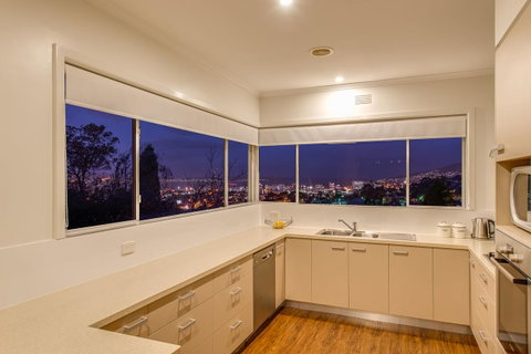 City Lights - Accommodation Brunswick Heads 0