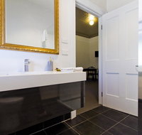 Deloraine Hotel - Accommodation Brunswick Heads