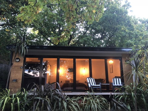 Studio SixA ... A Haven In The Heart Of Hobart - Accommodation Brunswick Heads 0