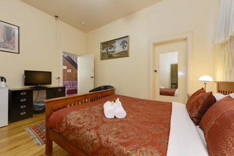 Edinburgh Gallery Bed & Breakfast - Accommodation Brunswick Heads 19