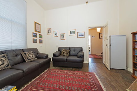 Edinburgh Gallery Bed & Breakfast - Accommodation Brunswick Heads 3