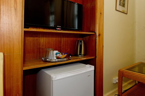 Edinburgh Gallery Bed & Breakfast - Accommodation Brunswick Heads 22