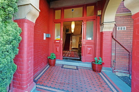 Edinburgh Gallery Bed & Breakfast - Accommodation Brunswick Heads 1