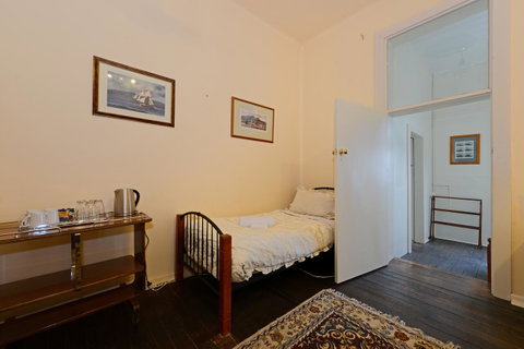 Edinburgh Gallery Bed & Breakfast - Accommodation Brunswick Heads 40