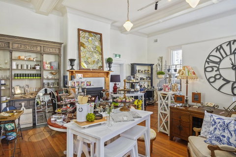 Cygnet Old Bank - Accommodation Brunswick Heads 25