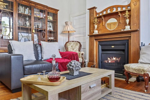 Cygnet Old Bank - Accommodation Brunswick Heads 14