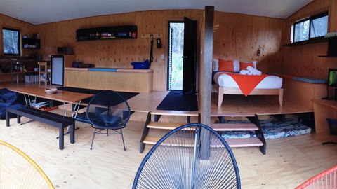 BAY OF FIRES ECO HUT Off Grid Experience At Binalong Bay - Accommodation Brunswick Heads 8