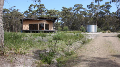 BAY OF FIRES ECO HUT Off Grid Experience At Binalong Bay - Accommodation Brunswick Heads 20