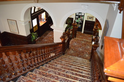 Empire Hotel Queenstown - Accommodation Brunswick Heads 21