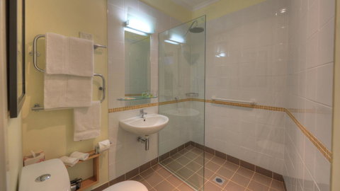 Ashdowns Of Dover - Accommodation Brunswick Heads 16