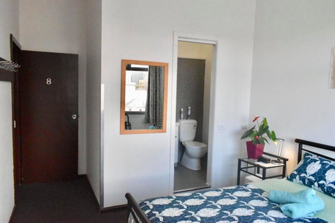 Hobart's Accommodation & Hostel - Accommodation Brunswick Heads 4