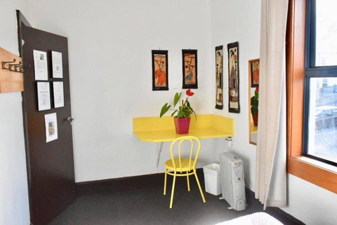Hobart's Accommodation & Hostel - Accommodation Brunswick Heads 3