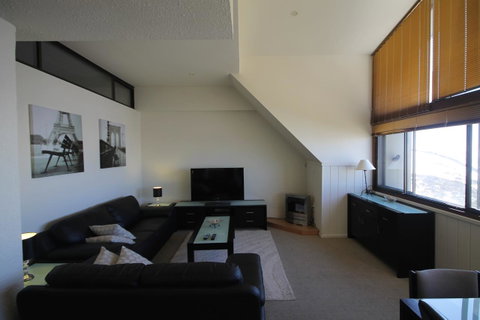 Arlberg Hotham - Accommodation Brunswick Heads 0