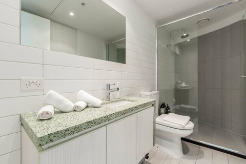2Bedroom Apartment With Views In Docklands Next To CBD & Marvel Stadium - Accommodation Brunswick Heads 13