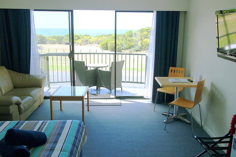 Apollo Bay Waterfront Motor Inn - Accommodation Brunswick Heads 29