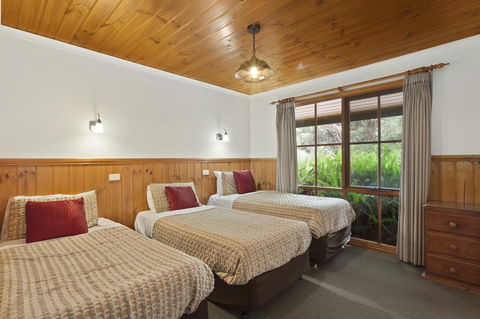 Apollo Bay Cottages - Accommodation Brunswick Heads 3