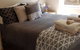 Oxford Rise Apartment - thumb 7